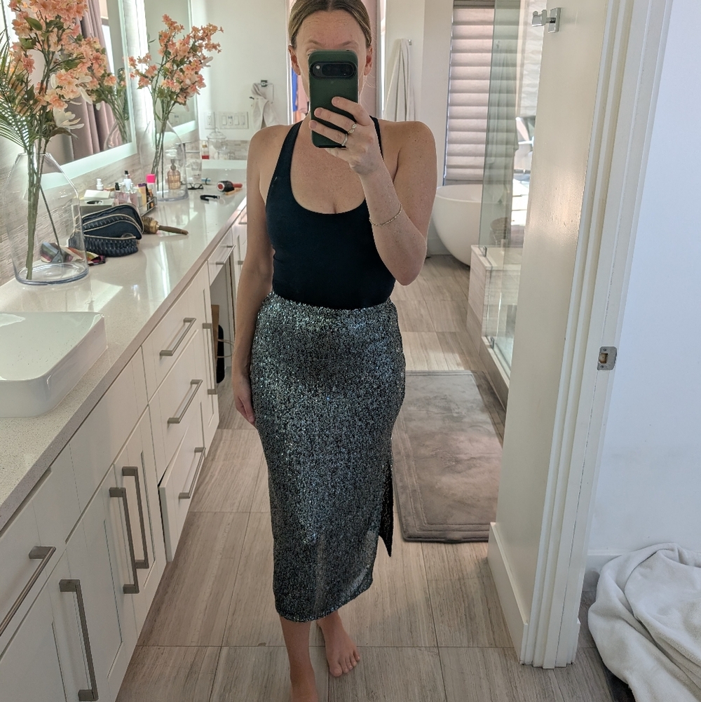 Black And Silver Sequin Skirt - Size Xs